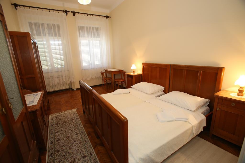 Apartment & Rooms Three Angels Башка Номер фото
