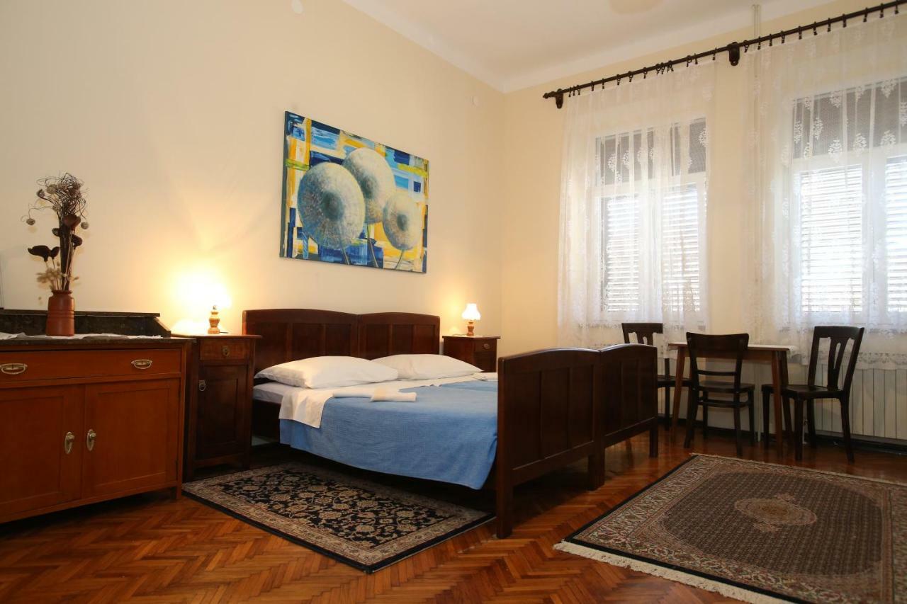 Apartment & Rooms Three Angels Башка Екстер'єр фото